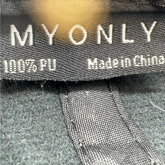 MY ONLY. Baseball cap. Adjustable Silver Polyurethane - Picture 3 of 3